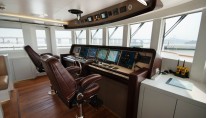 Star superyacht Wheelhouse